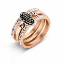 Victoria Rose gold color black, white stone ring set